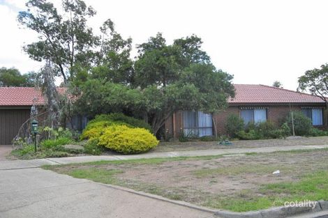 Property photo of 3 Pia Court Taylors Lakes VIC 3038