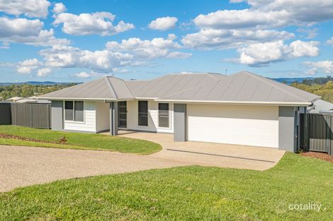 29 Excalibur Cres, Southside, QLD 4570