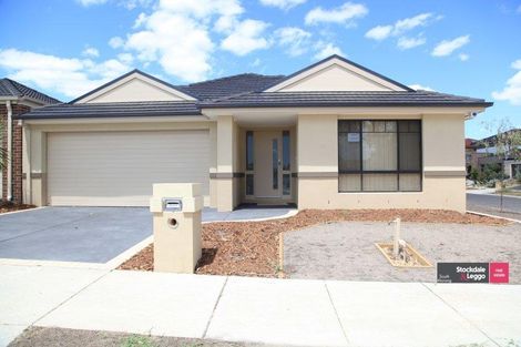 10 Nighthawk Bvd, South Morang, VIC 3752