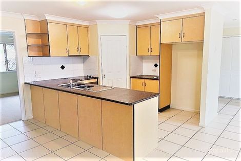 Property photo of 6 Spinks Court Eimeo QLD 4740