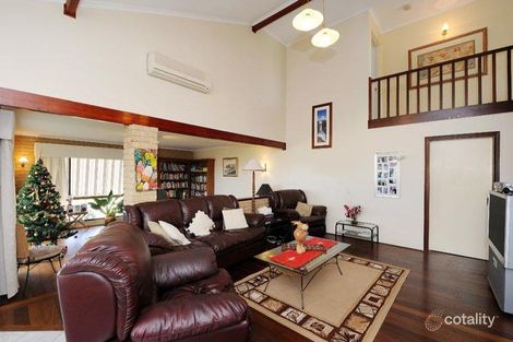 Property photo of 5 Hyne Court Leeming WA 6149