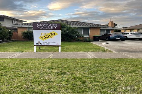 42 Wood St, Avondale Heights, VIC 3034