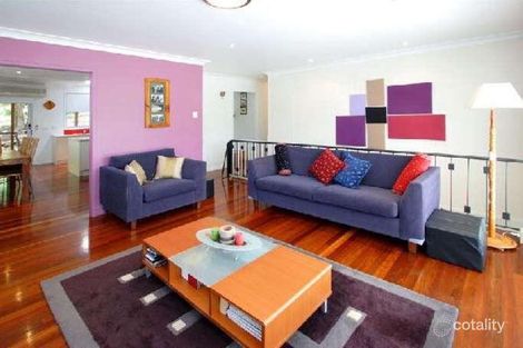 Property photo of 55 Dobbs Street Holland Park West QLD 4121