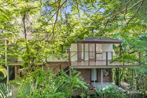 Property photo of 12 Brinkworth Place Indooroopilly QLD 4068