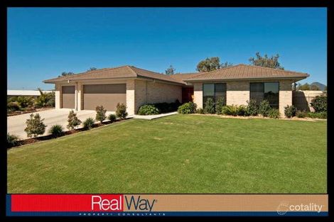 Property photo of 21 Ivory Close Peak Crossing QLD 4306