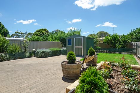 Property photo of 33 Ives Crescent McCracken SA 5211