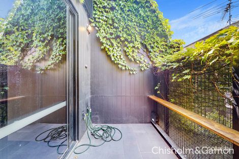 Property photo of 4/84 Ormond Road Elwood VIC 3184