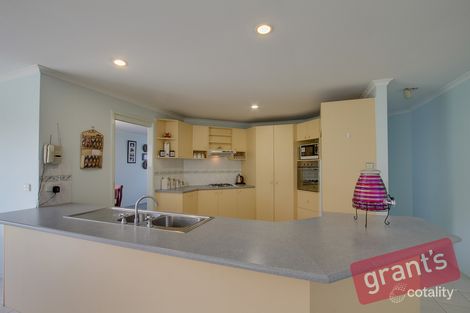 Property photo of 373 Ormond Road Narre Warren South VIC 3805