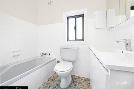 Property photo of 30 Boronia Avenue Windang NSW 2528