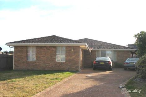 3 Borrodale Ave, Bateau Bay, NSW 2261