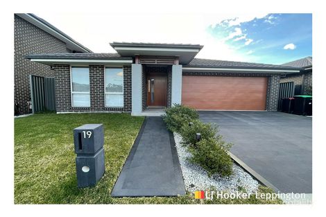 Property photo of 19 Optimism Street Leppington NSW 2179