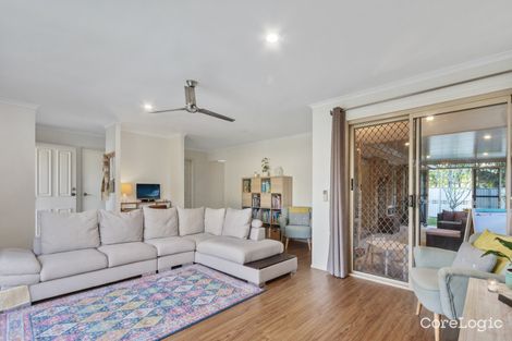 Property photo of 4 Pentland Court Helensvale QLD 4212