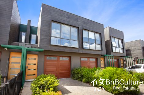 Property photo of 32 Stonewood Circuit Hadfield VIC 3046