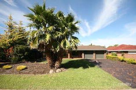 32 Sun Cres, Happy Valley, SA 5159