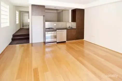 25/8-14 Brumby St, Surry Hills, NSW 2010