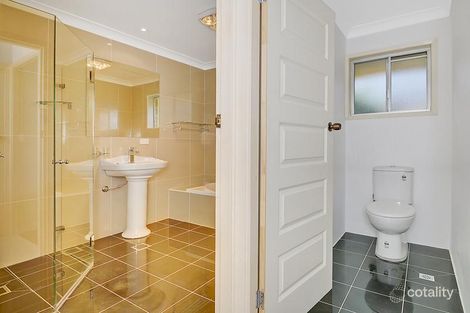 39 Caroline Chisholm Dr, Winston Hills, NSW 2153