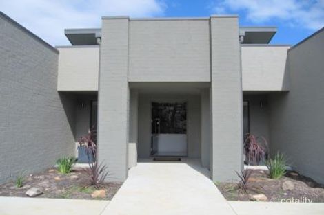Property photo of 46 Hyland Drive Bungendore NSW 2621