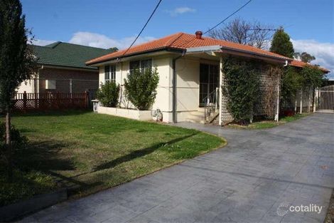 5 Huon Cres, Holsworthy, NSW 2173