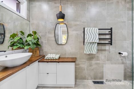 Property photo of 7 Lucy Court Bundoora VIC 3083