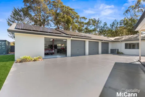 Property photo of 8 Ey Place Kambah ACT 2902