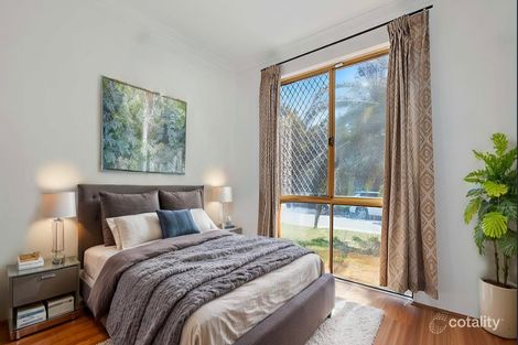 Property photo of 25 Kirin Way Maddington WA 6109