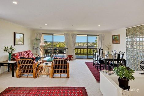 Property photo of 2 Ikara Street Battery Hill QLD 4551