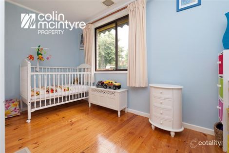 Property photo of 52 Tepper Circuit Kambah ACT 2902