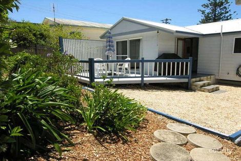 4 Beach Dr, Killcare, NSW 2257