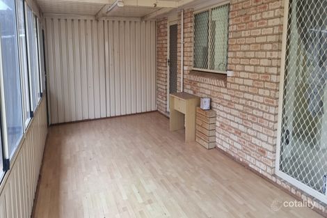 Property photo of 10 Burkhart Place Minto NSW 2566