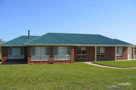 70 Baynton Rd, Kyneton, VIC 3444