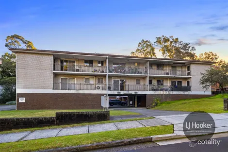 Property photo of 12/7-11 Tiara Place Granville NSW 2142