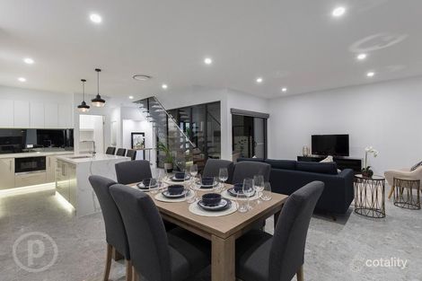 Property photo of 23 Clearview Terrace Seven Hills QLD 4170