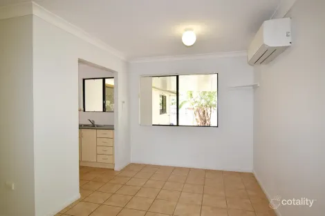 Property photo of 7 Links Court Kin Kora QLD 4680