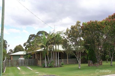 54 Glenray Tce, Urangan, QLD 4655