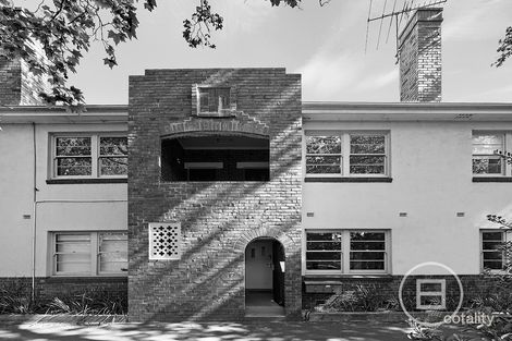 Property photo of 4/34 Park Street St Kilda West VIC 3182