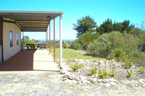 Property photo of 20 Ocean View Rise Nilgen WA 6044