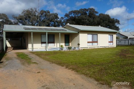 12 Osborne St, Finley, NSW 2713