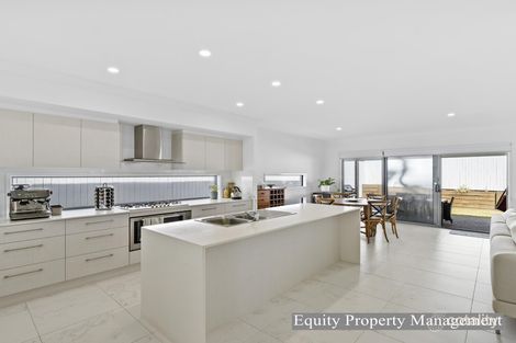Property photo of 42 Parkview Avenue Wynnum QLD 4178