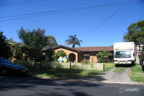 42 Warrawilla Rd, Wyoming, NSW 2250