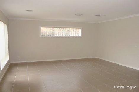 Property photo of 39 Bronson Circuit Hoppers Crossing VIC 3029