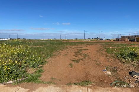 Property photo of 52 Uplands Crescent Melton South VIC 3338