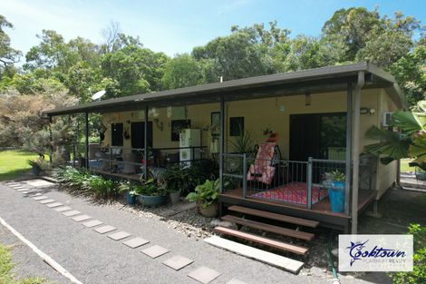 102 Bloodwood Rd, Bloomfield, QLD 4895