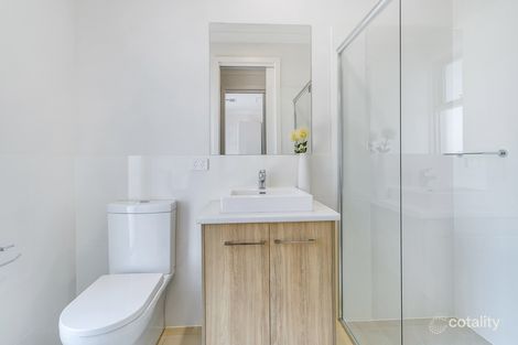 4 Valley View Dr, Highbury, SA 5089