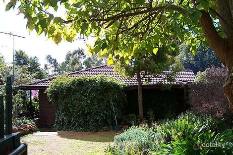 Property photo of 1 Turvey Lane Mundaring WA 6073
