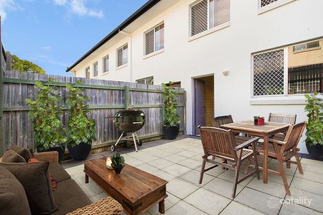 Property photo of 3/42 Nicklin Street Coorparoo QLD 4151