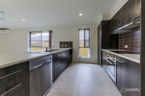Property photo of 4 Denham Circuit Willow Vale QLD 4209