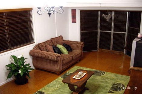 Property photo of 5 Wattle Street Kallangur QLD 4503