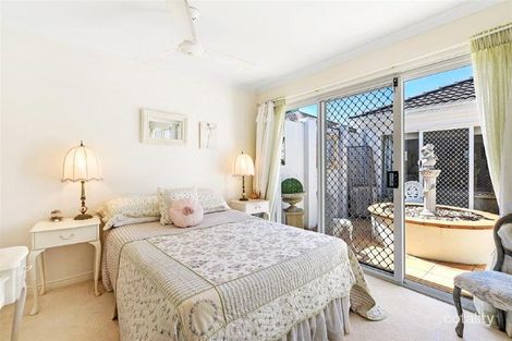 Property photo of 2/70 Marbella Drive Benowa QLD 4217