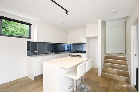 8/4 Pridham St, Kensington, VIC 3031