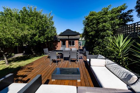 Property photo of 29 Victoria Street Greensborough VIC 3088